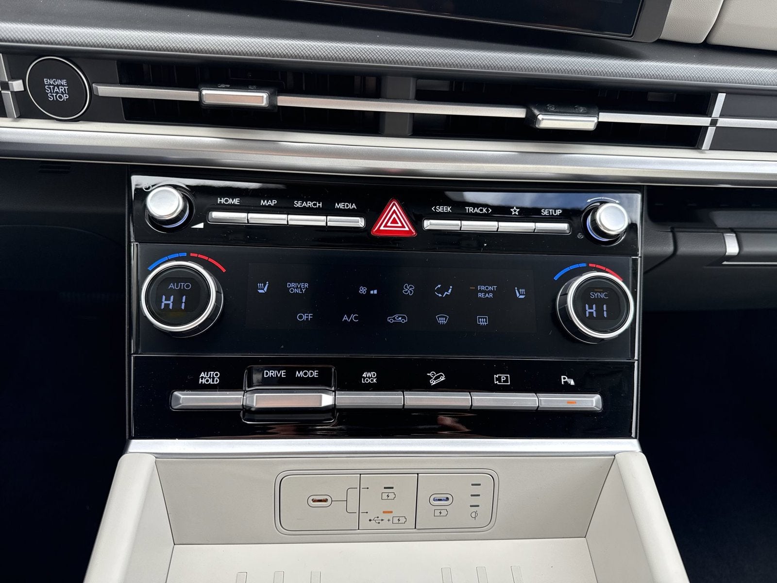 2027 Hyundai SANTA FE HYBRID SEL