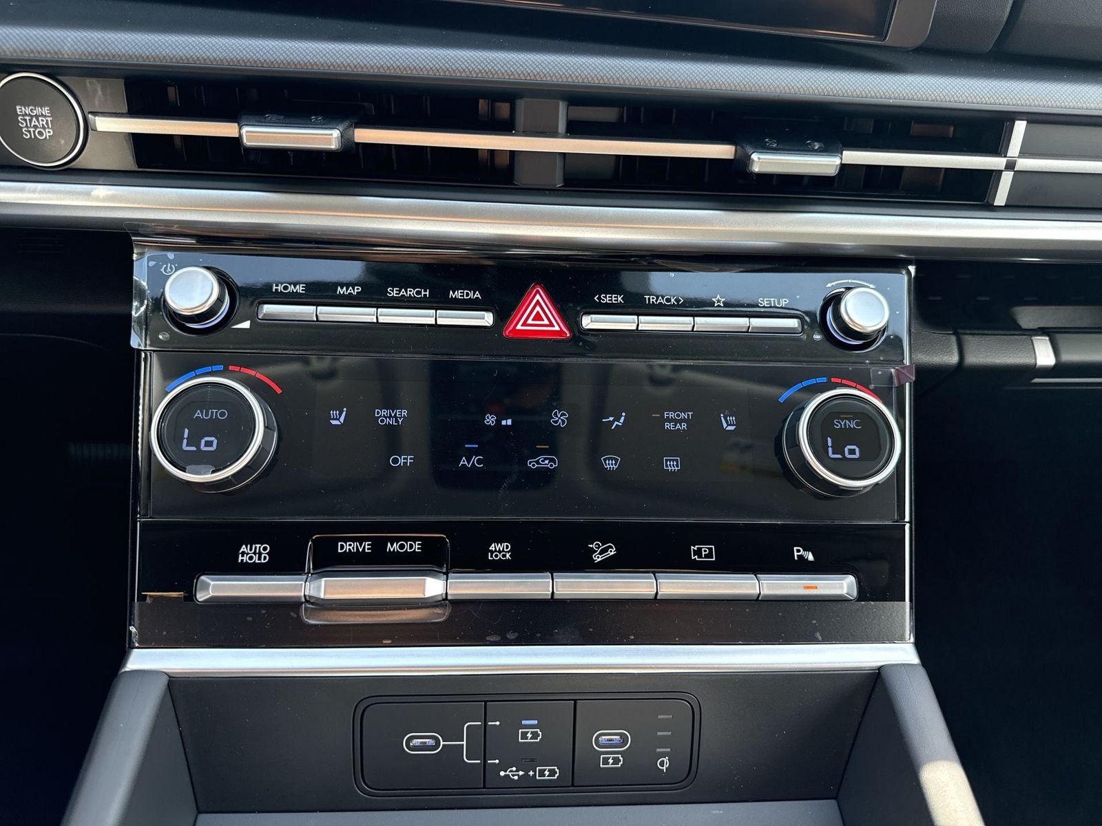 2027 Hyundai SANTA FE HYBRID SEL