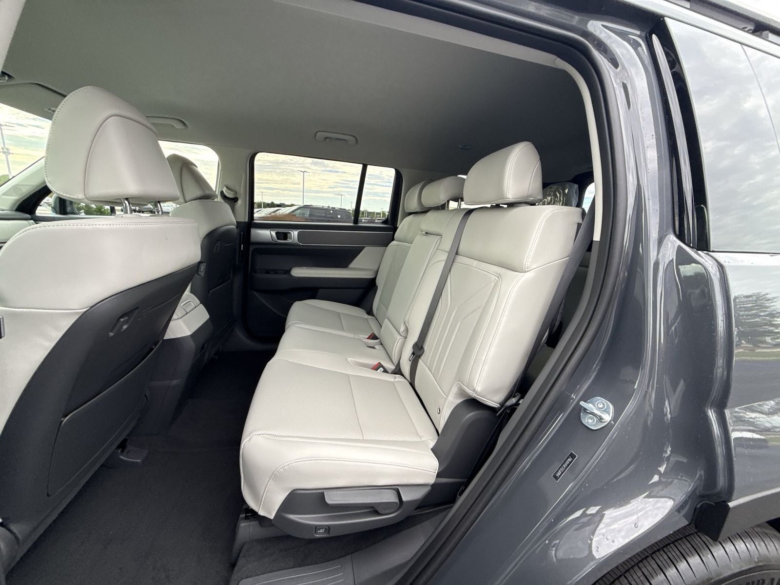 2027 Hyundai SANTA FE HYBRID SEL