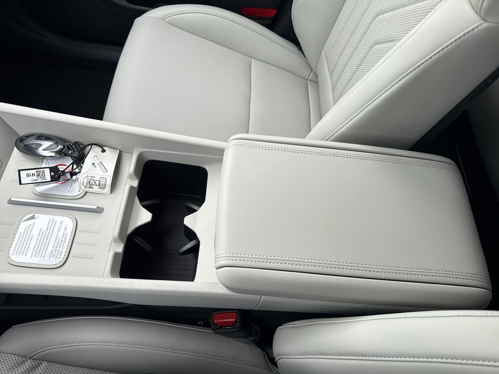 2027 Hyundai SANTA FE HYBRID SEL