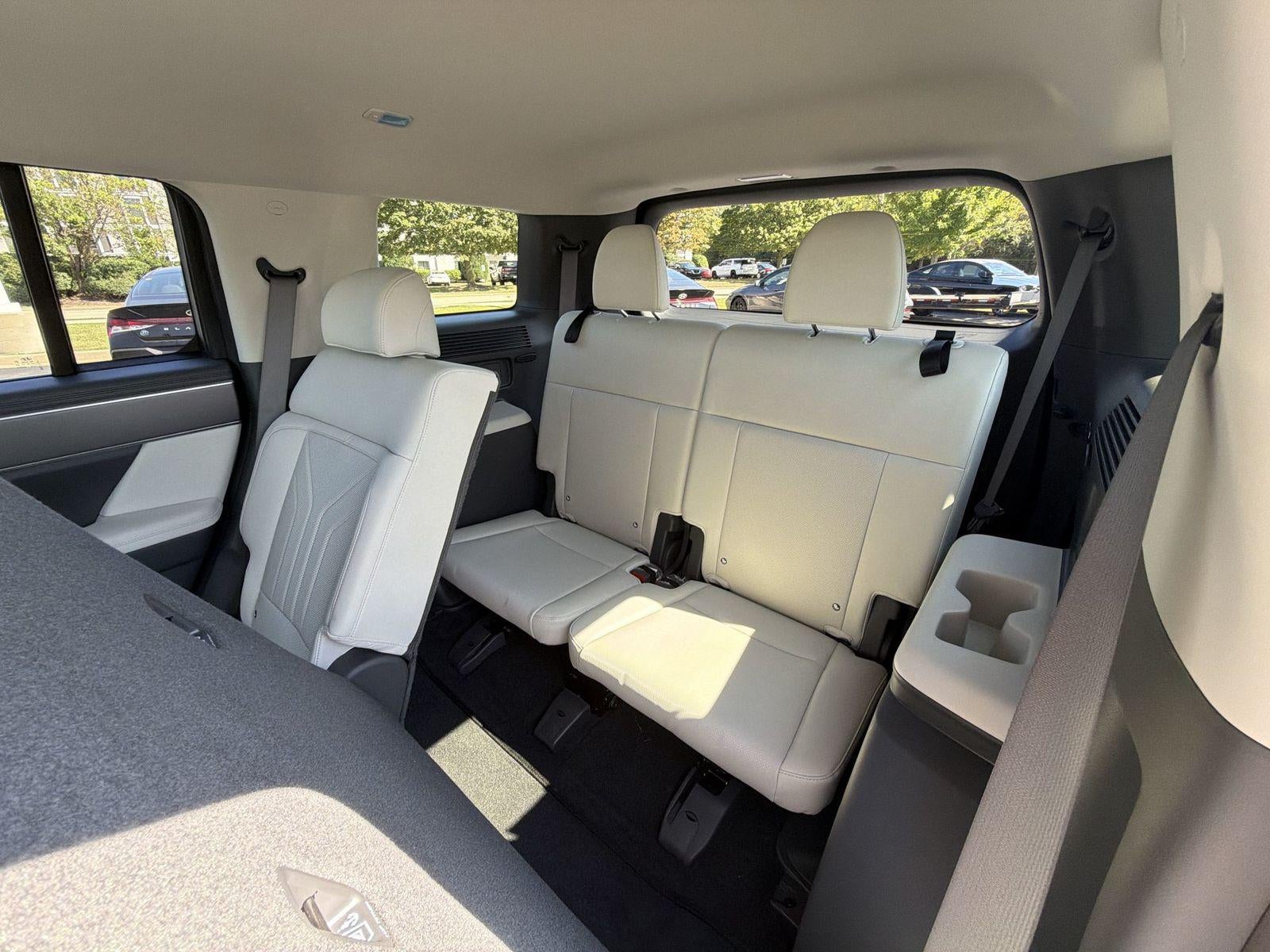 2027 Hyundai SANTA FE SEL