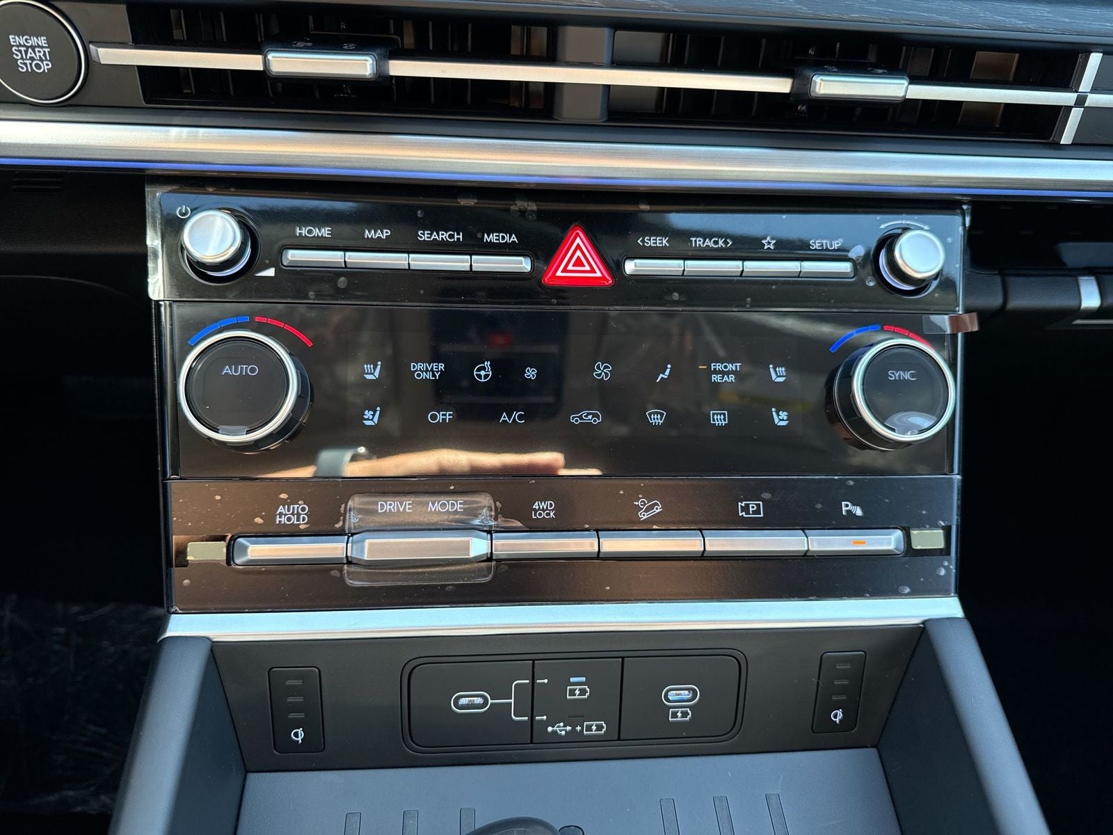 2026 Hyundai SANTA FE HYBRID Limited