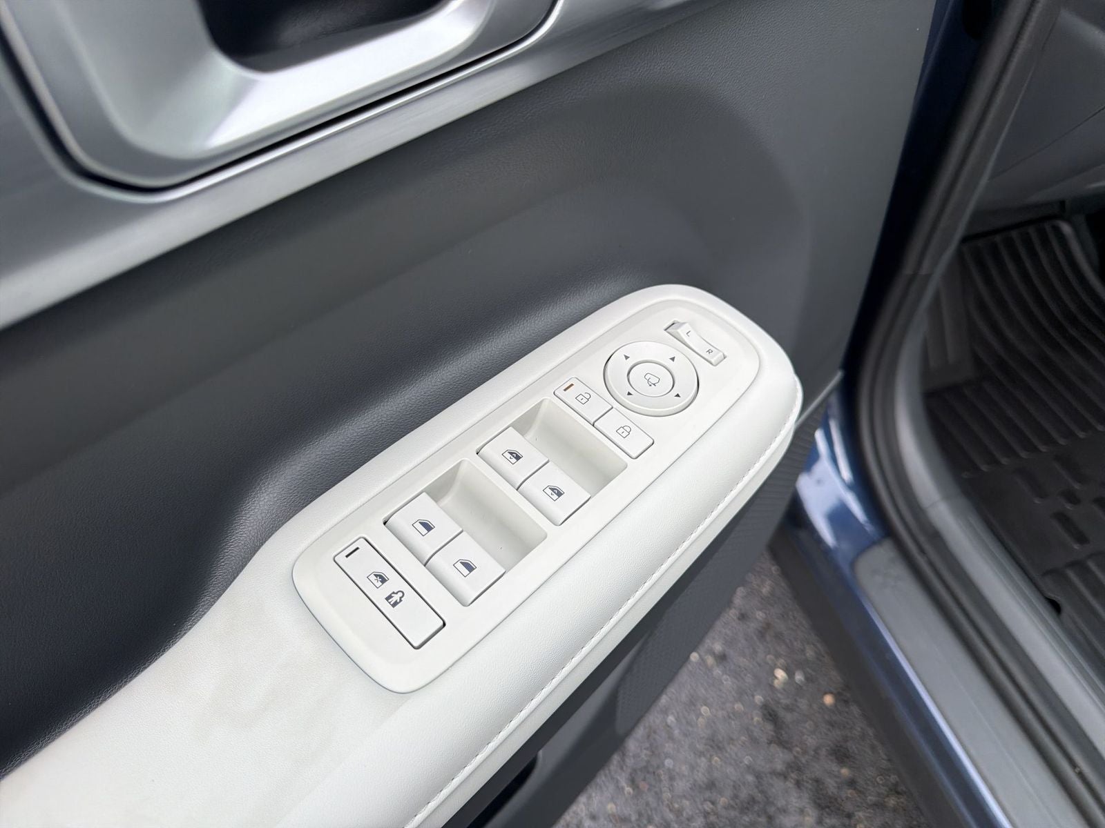 2027 Hyundai SANTA FE HYBRID Limited