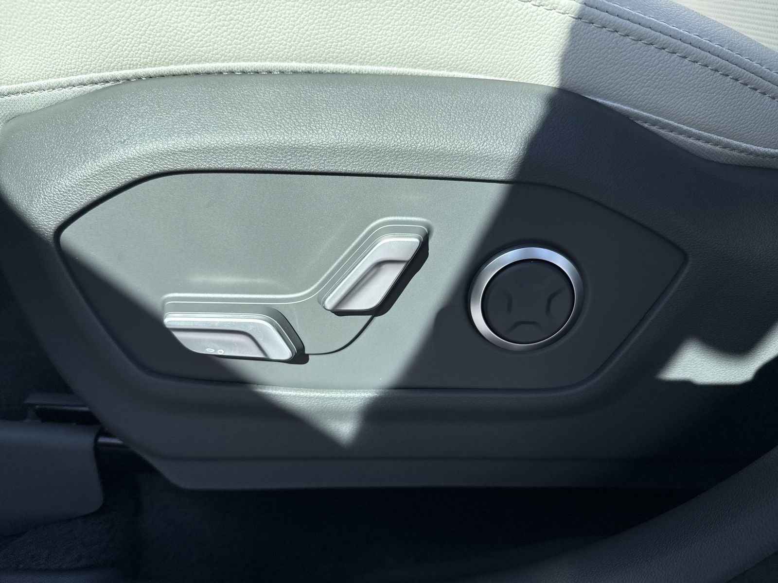 2027 Hyundai SANTA FE HYBRID Limited