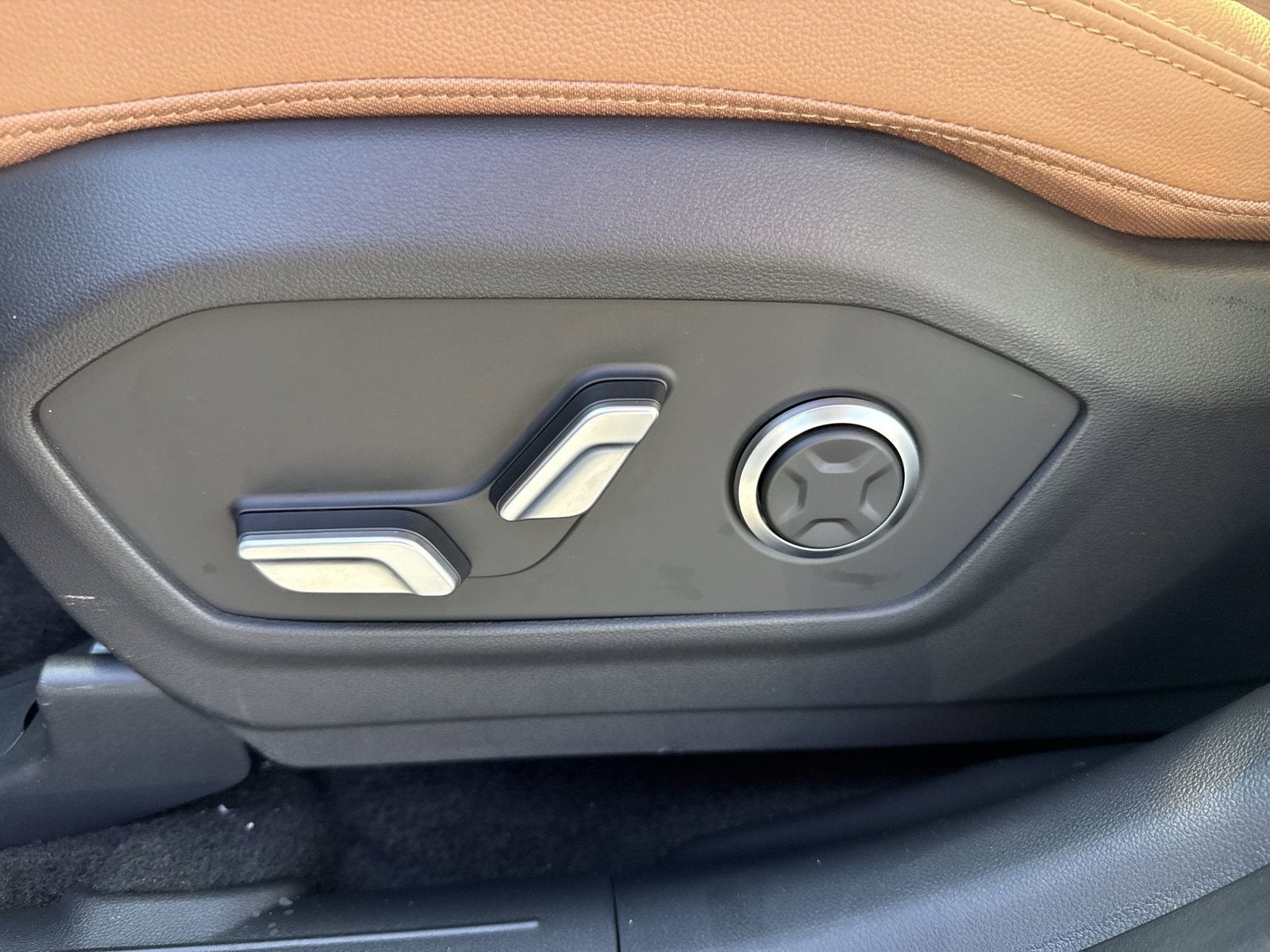 2027 Hyundai SANTA FE HYBRID Limited