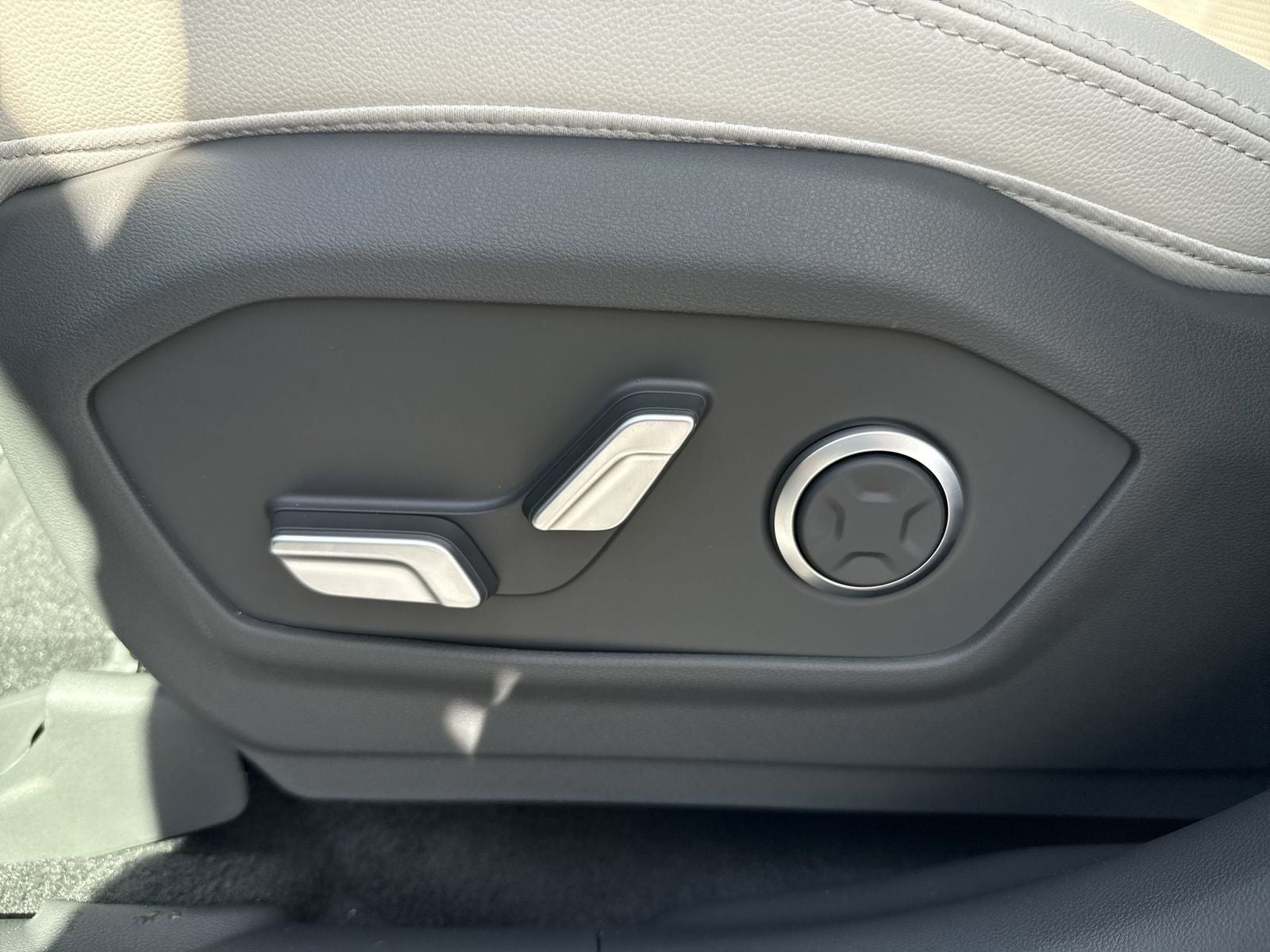 2027 Hyundai SANTA FE HYBRID Limited