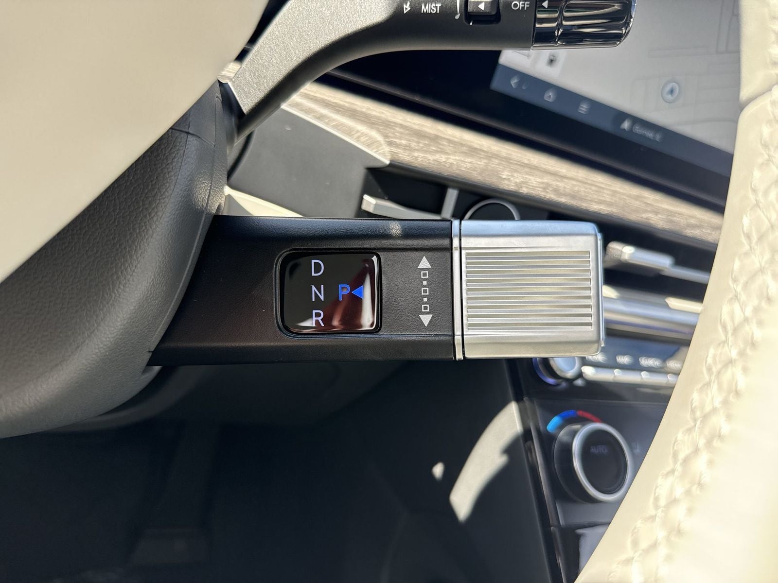 2027 Hyundai SANTA FE HYBRID Limited