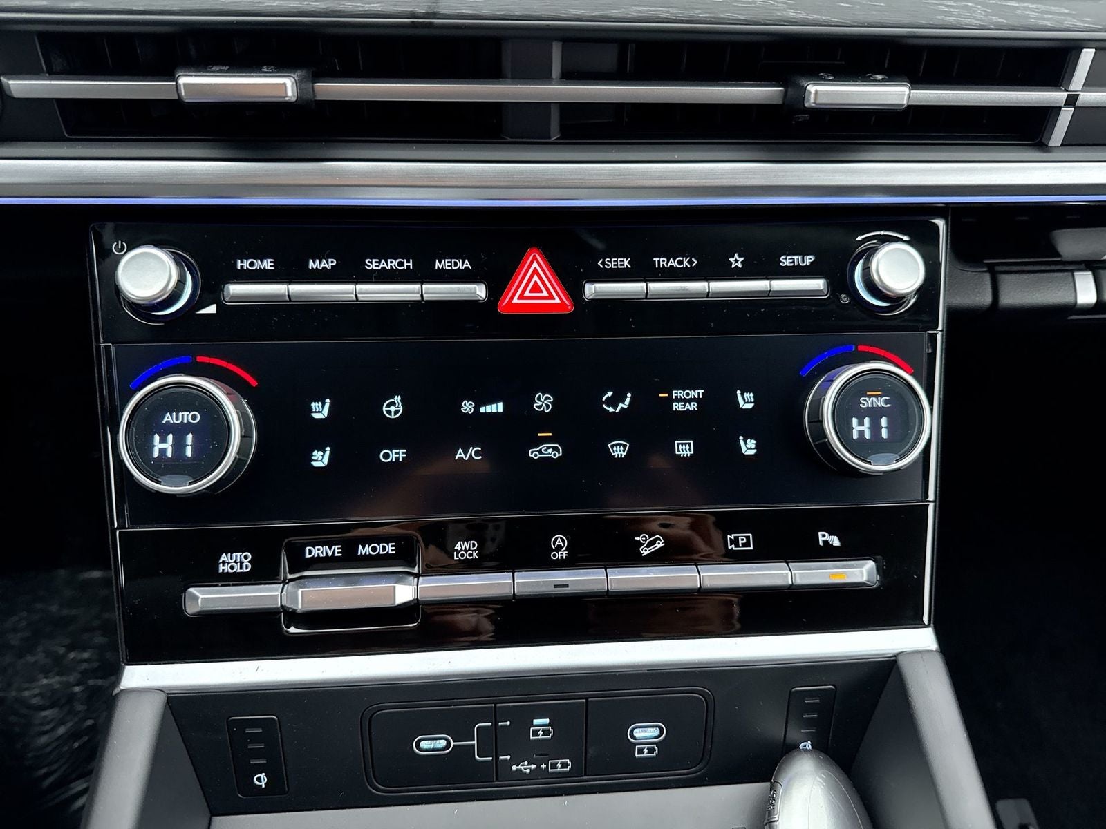 2026 Hyundai SANTA FE Limited