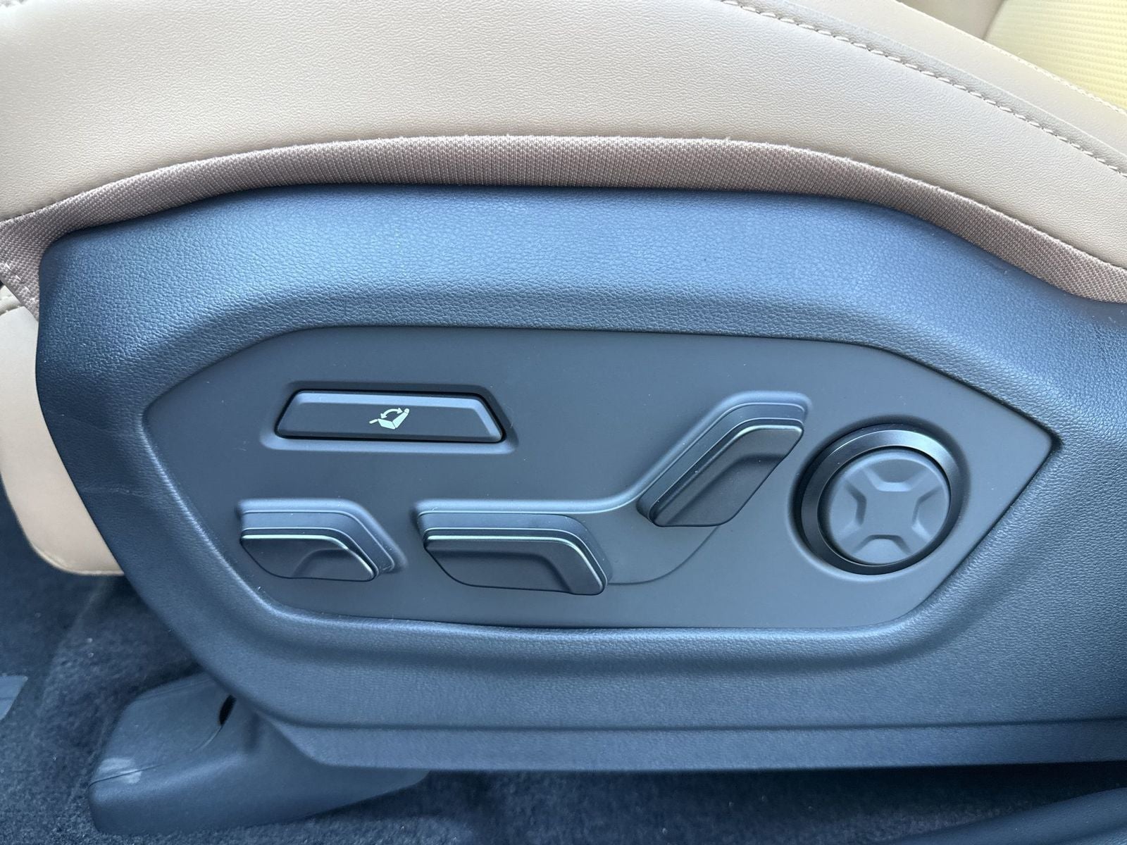 2027 Hyundai SANTA FE HYBRID Calligraphy