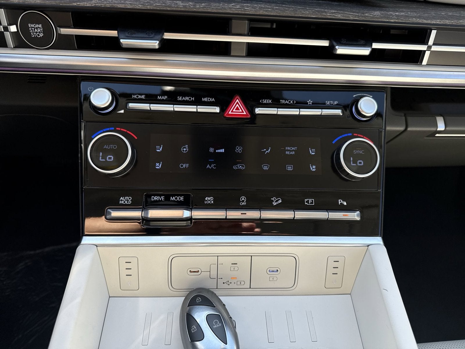 2027 Hyundai SANTA FE Calligraphy