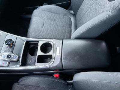 2022 Hyundai SANTA FE SE