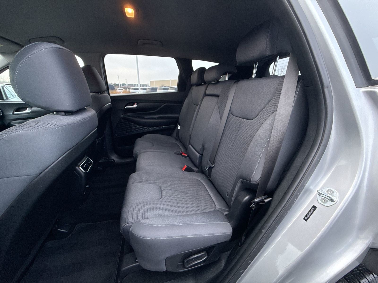 2022 Hyundai SANTA FE SE