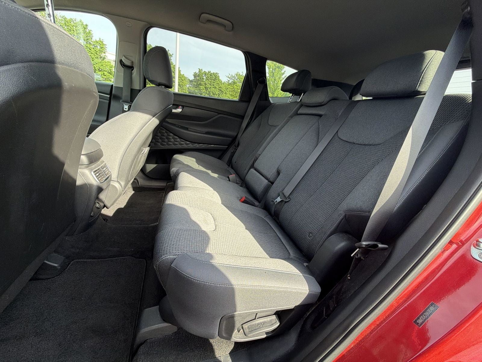 2022 Hyundai SANTA FE SE