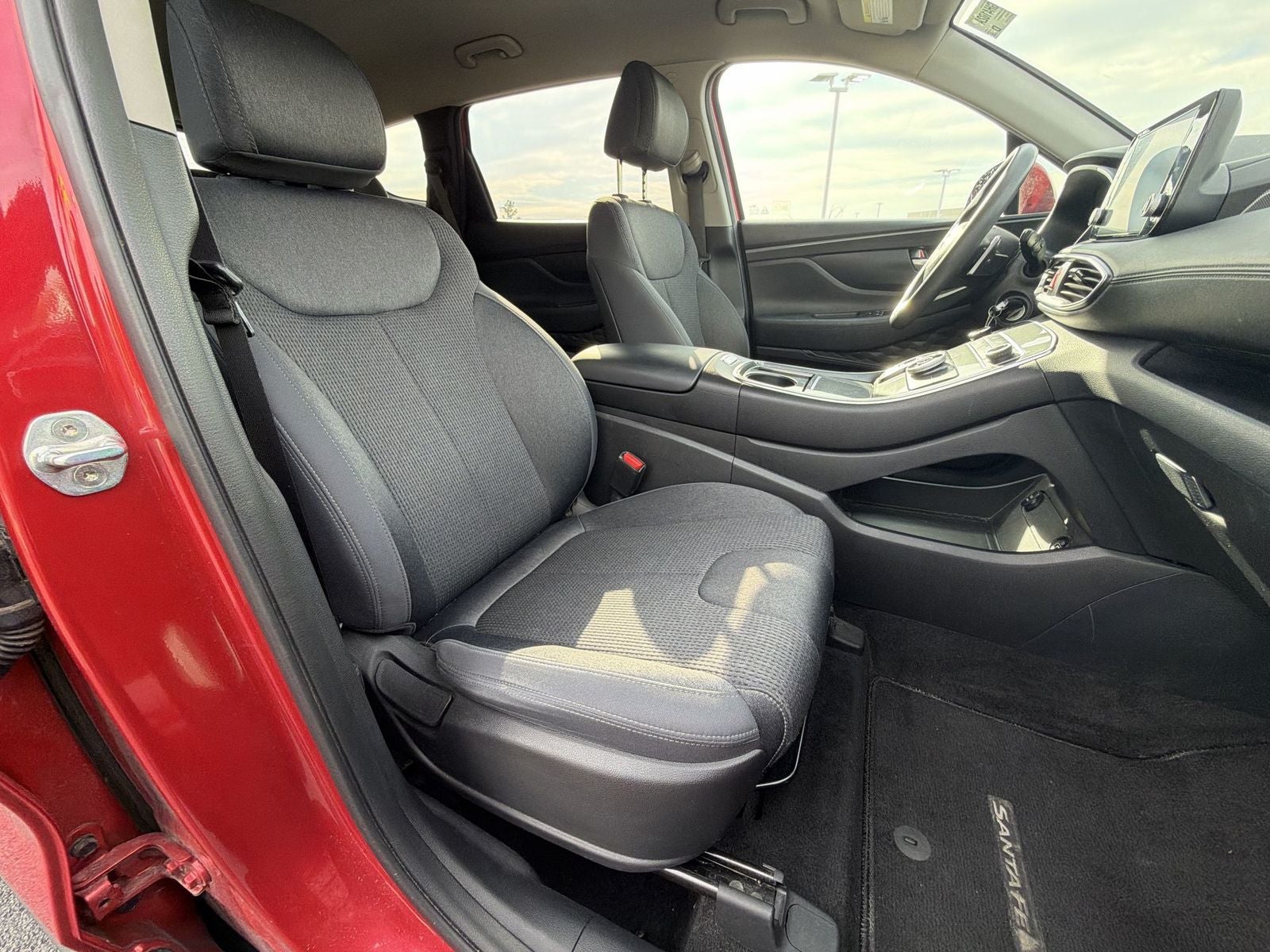 2022 Hyundai SANTA FE SE