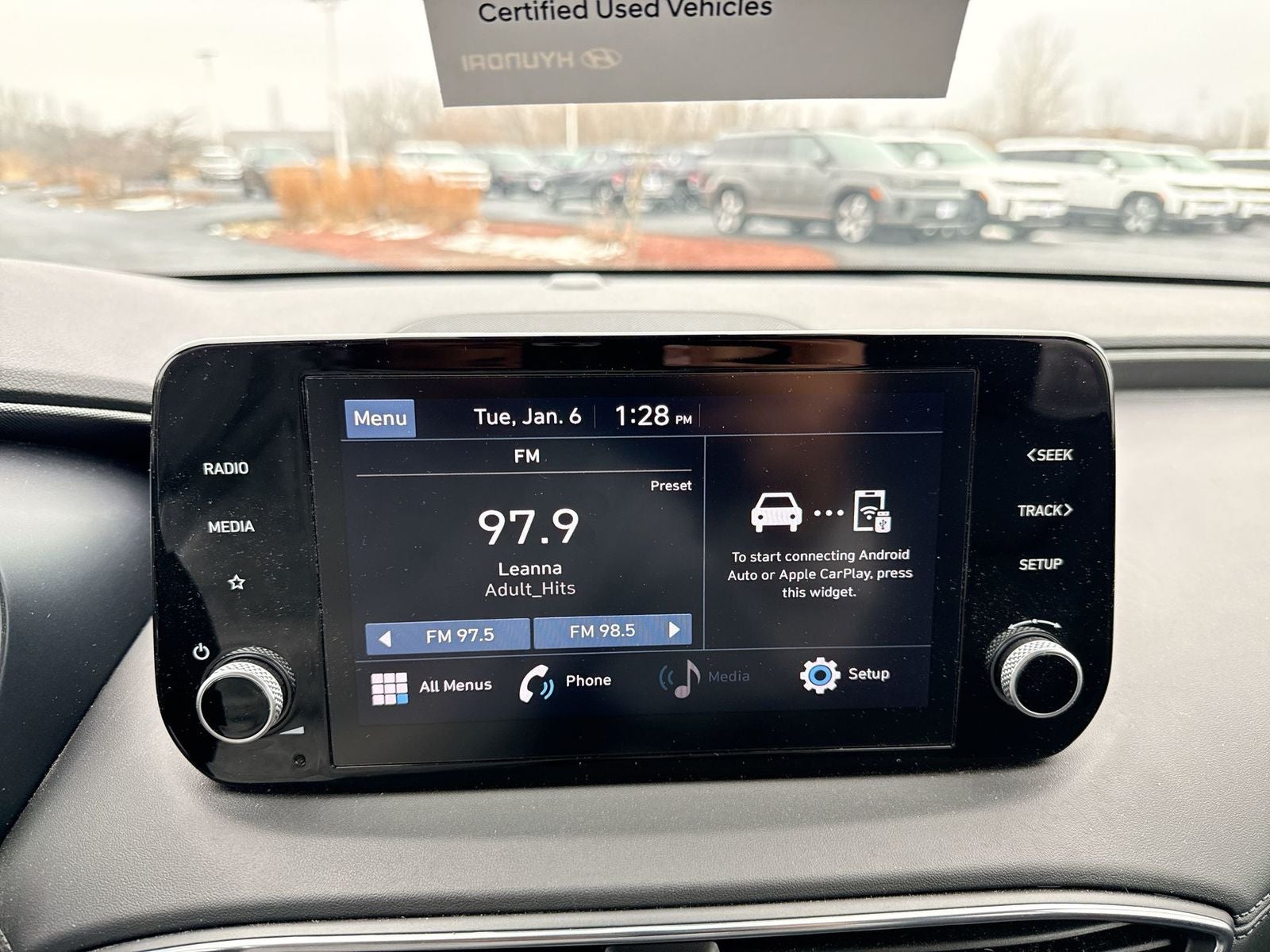 2023 Hyundai SANTA FE SE