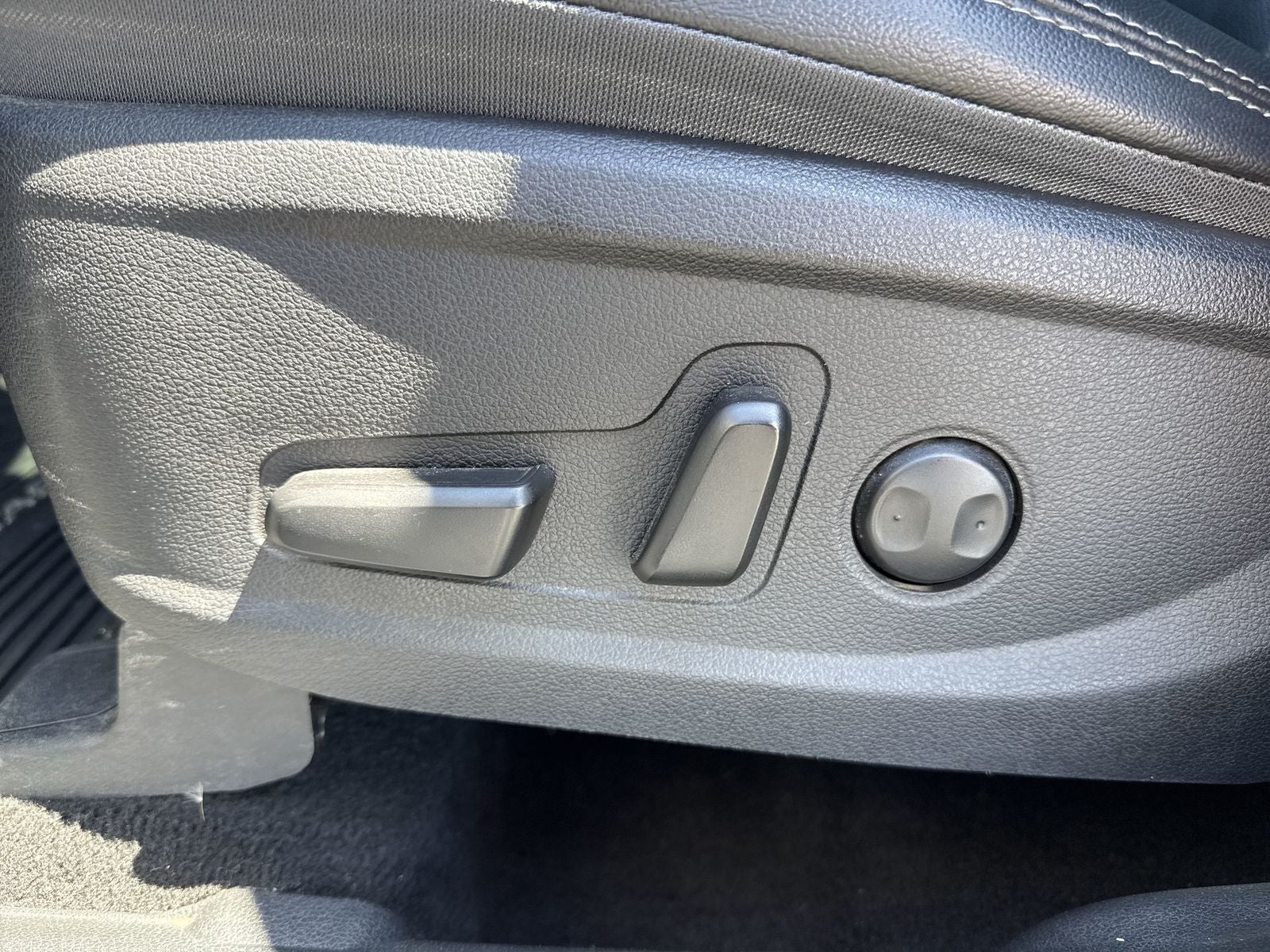 2023 Hyundai SANTA FE SEL Premium Package