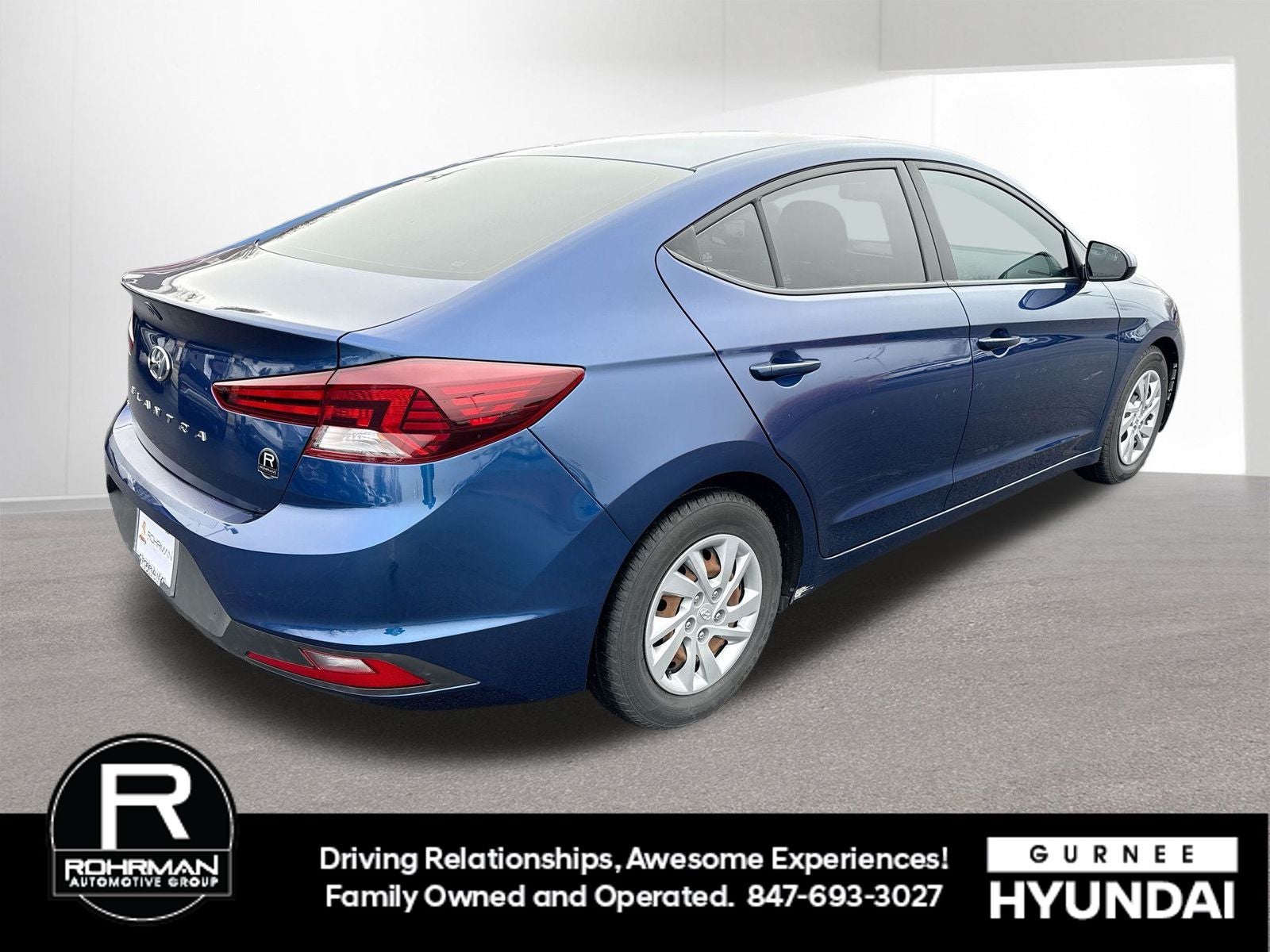 2019 Hyundai ELANTRA SE