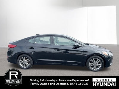 2017 Hyundai ELANTRA SE