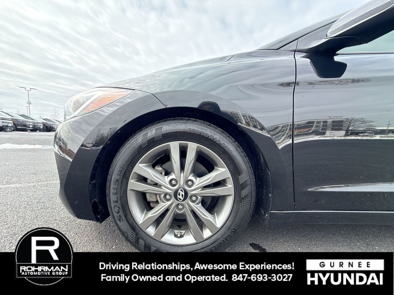 2017 Hyundai ELANTRA SE