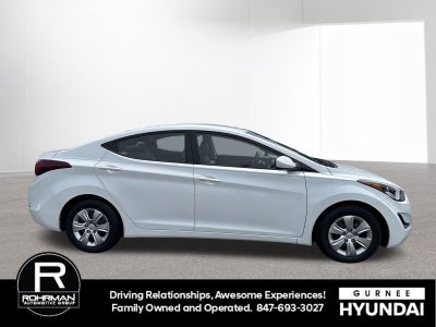 2016 Hyundai ELANTRA SE