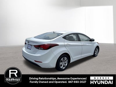 2016 Hyundai ELANTRA SE