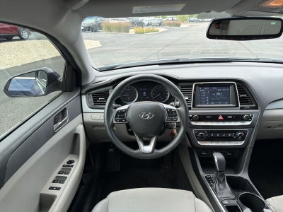 2018 Hyundai SONATA SE