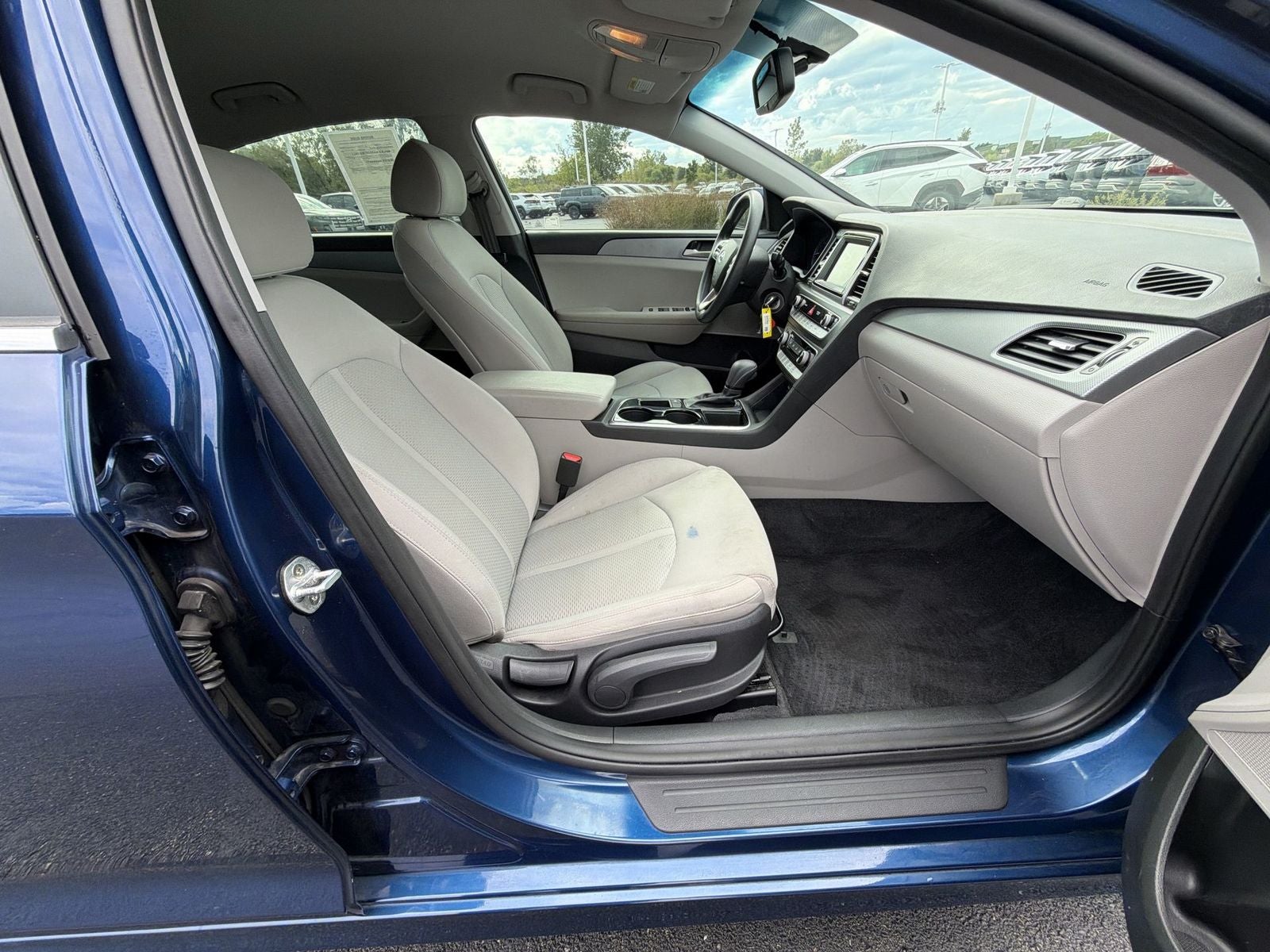 2018 Hyundai SONATA SE