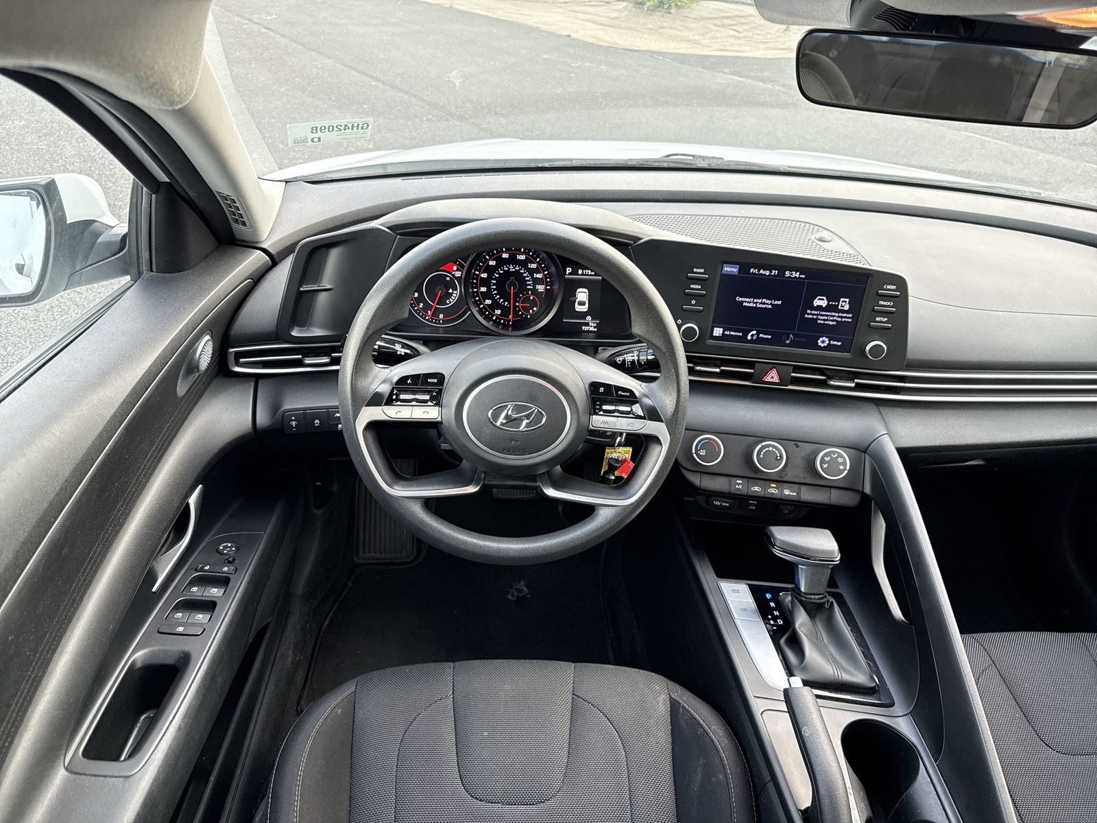 2021 Hyundai ELANTRA SE
