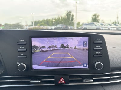 2021 Hyundai ELANTRA SE