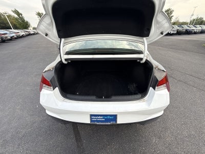 2021 Hyundai ELANTRA SE