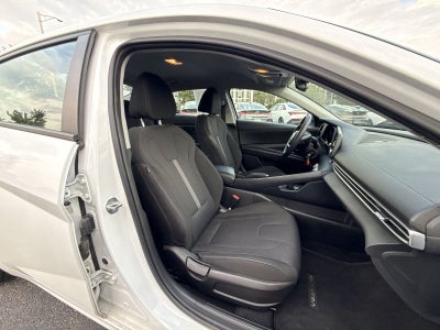 2021 Hyundai ELANTRA SE