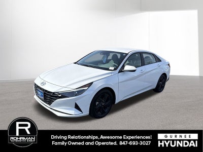 2022 Hyundai ELANTRA SEL