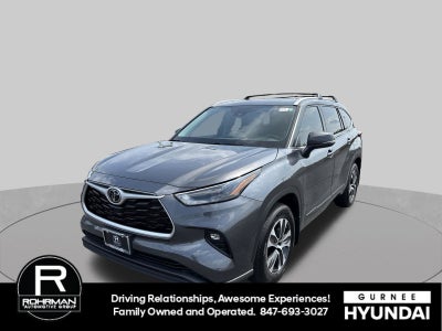 2022 Toyota Highlander XLE