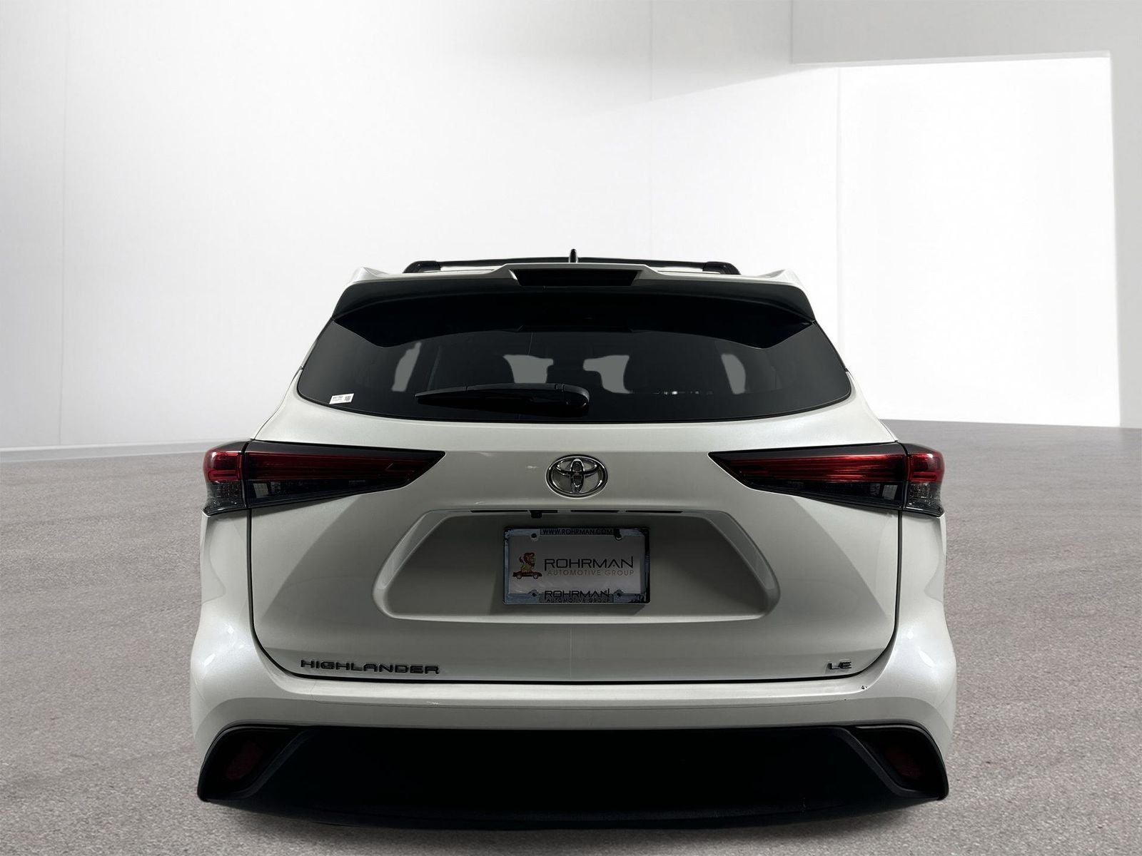 2023 Toyota Highlander LE
