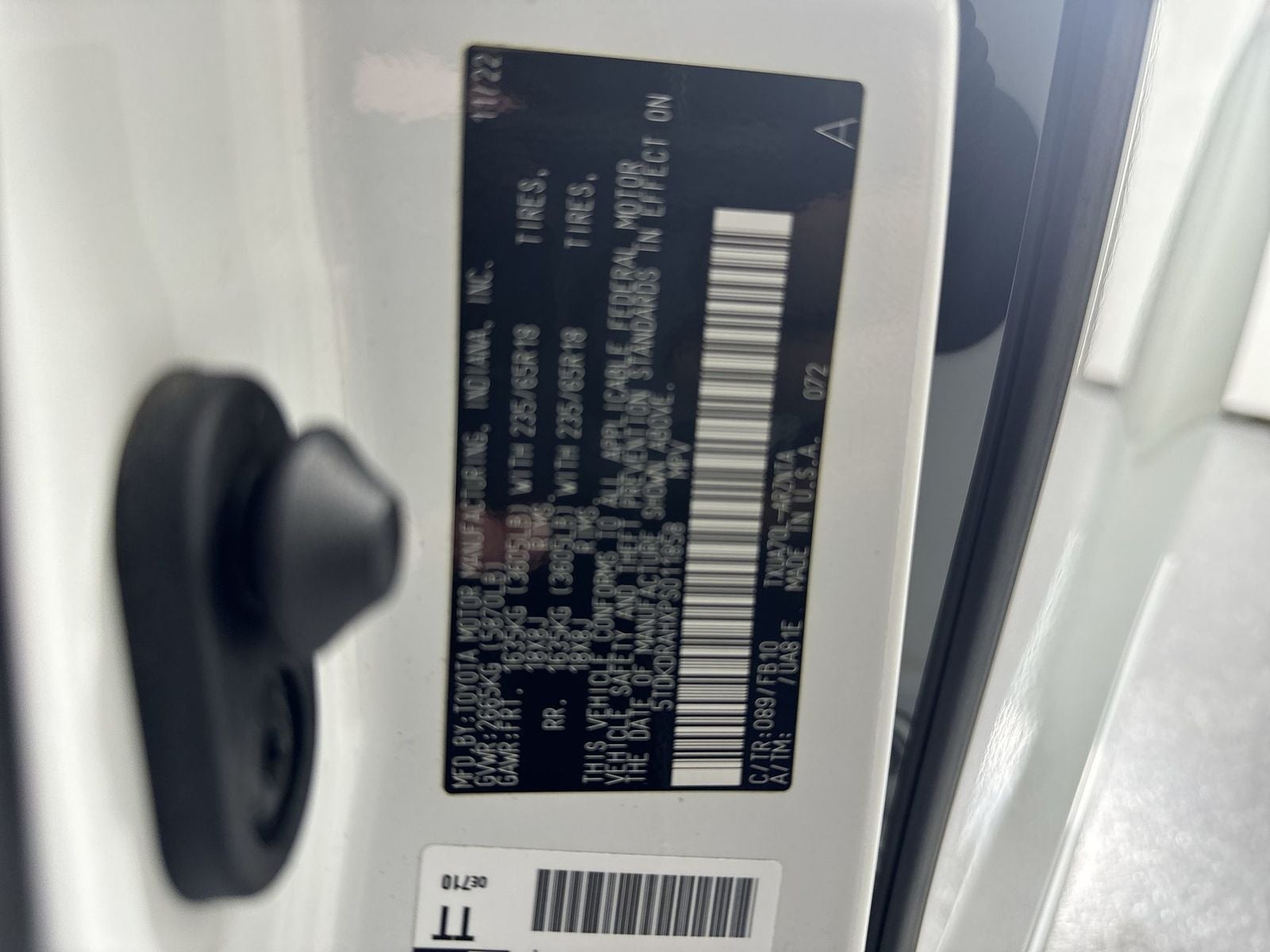 2023 Toyota Highlander LE