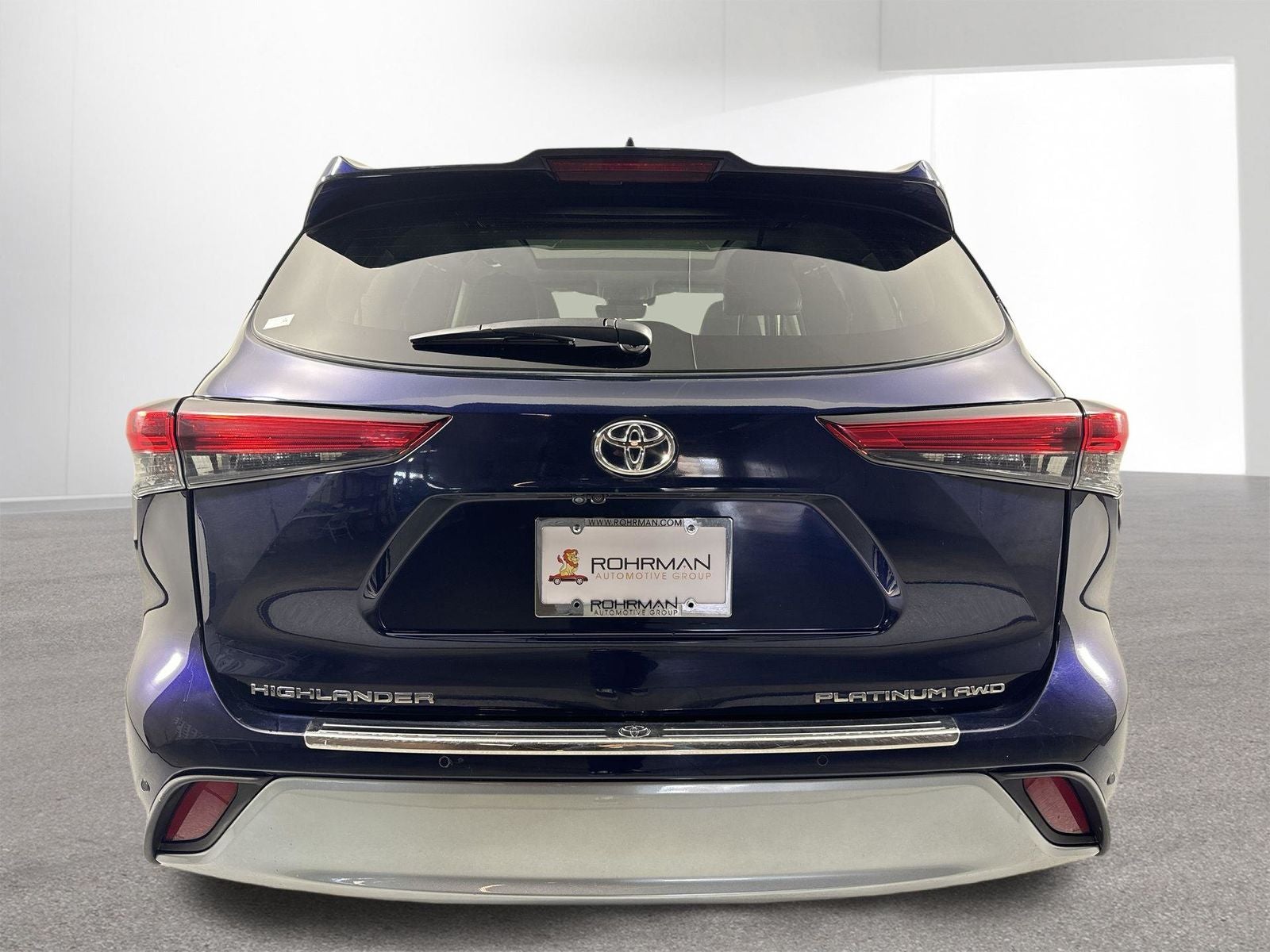 2023 Toyota Highlander Platinum