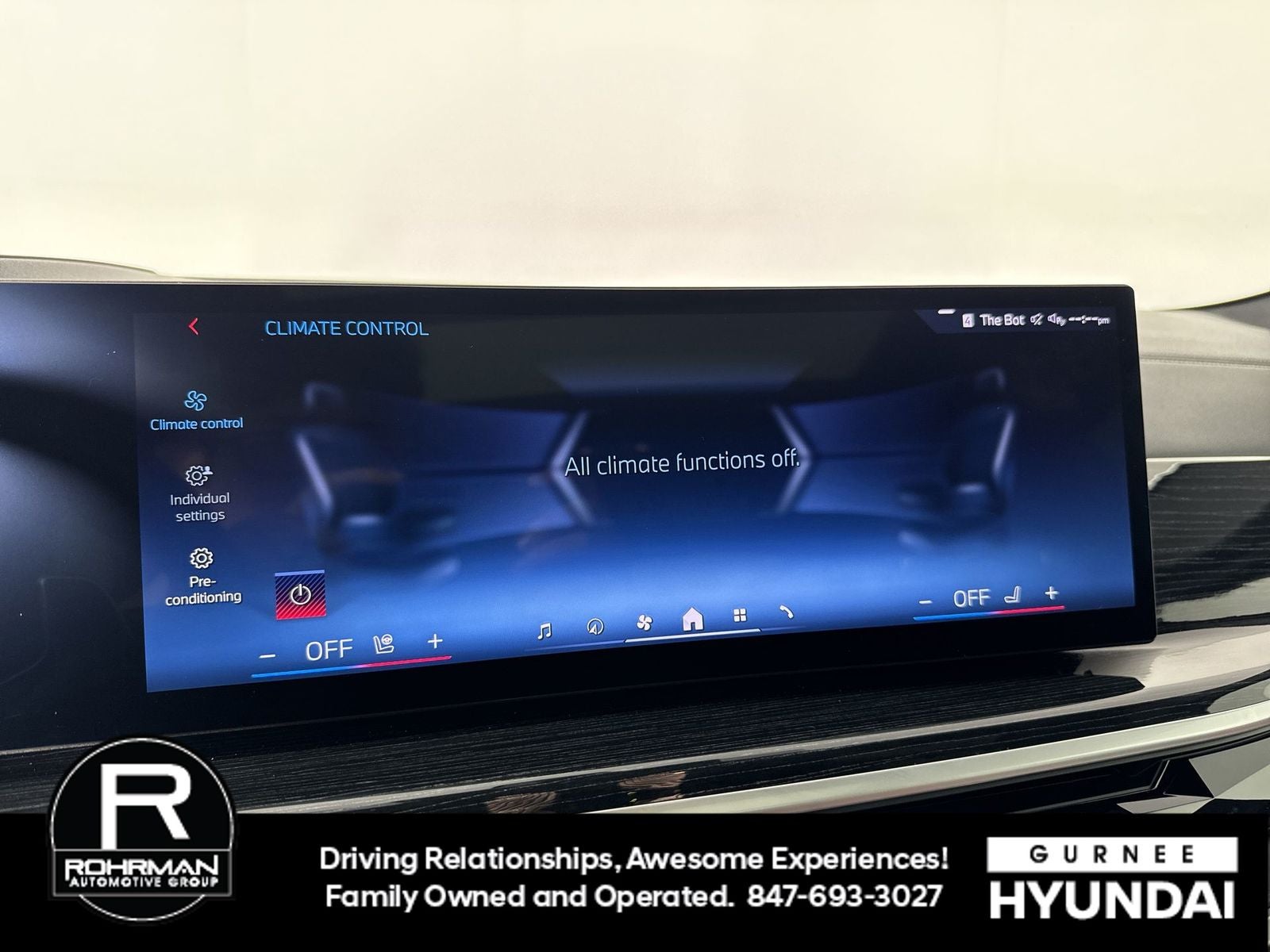 2024 BMW X6 M60i M Sport Executive Package