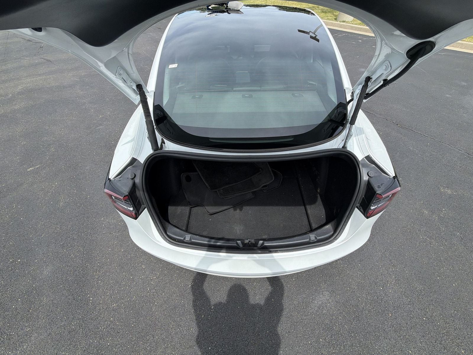 2023 Tesla Model 3 Base