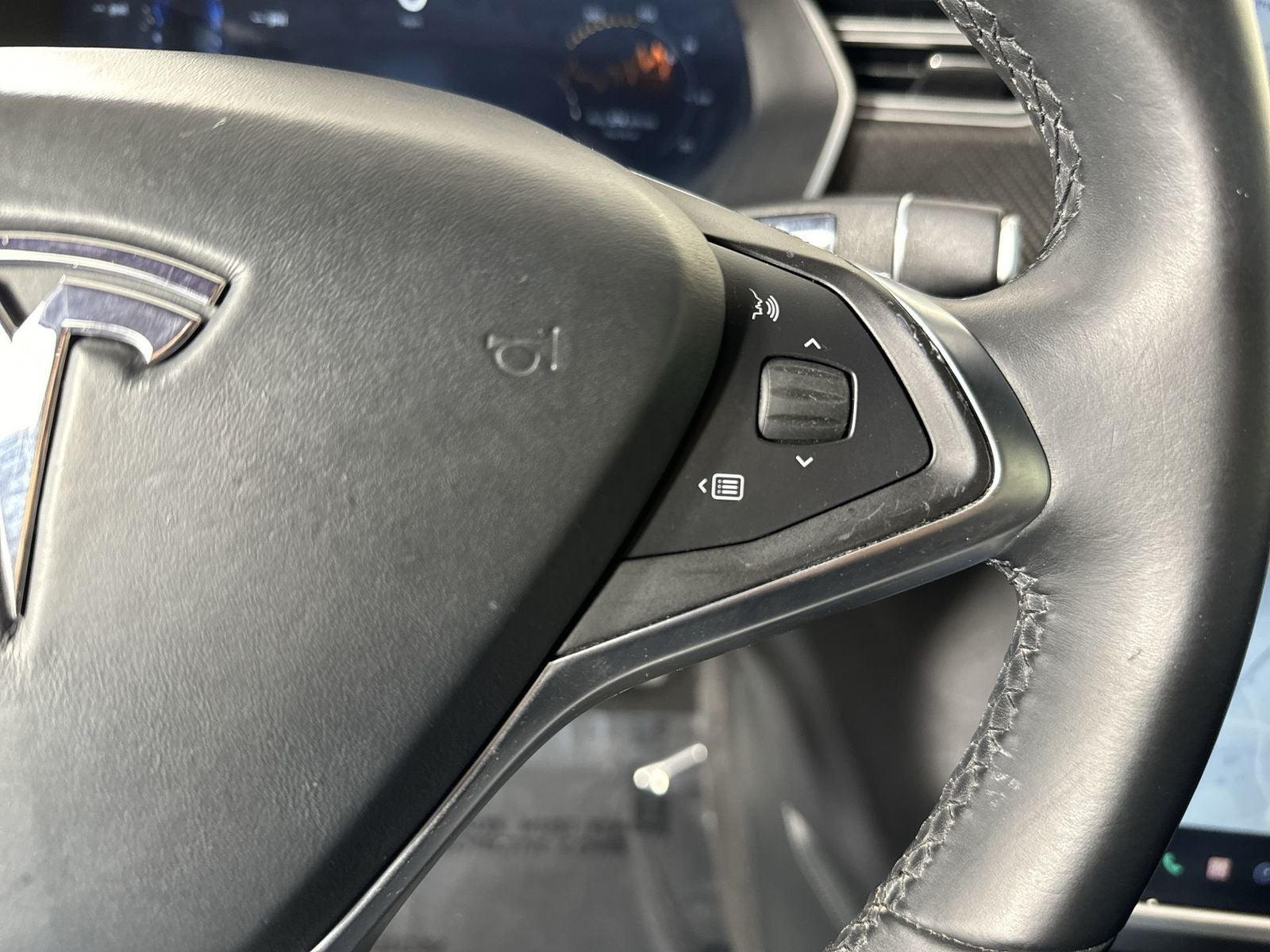 2016 Tesla Model S 85D