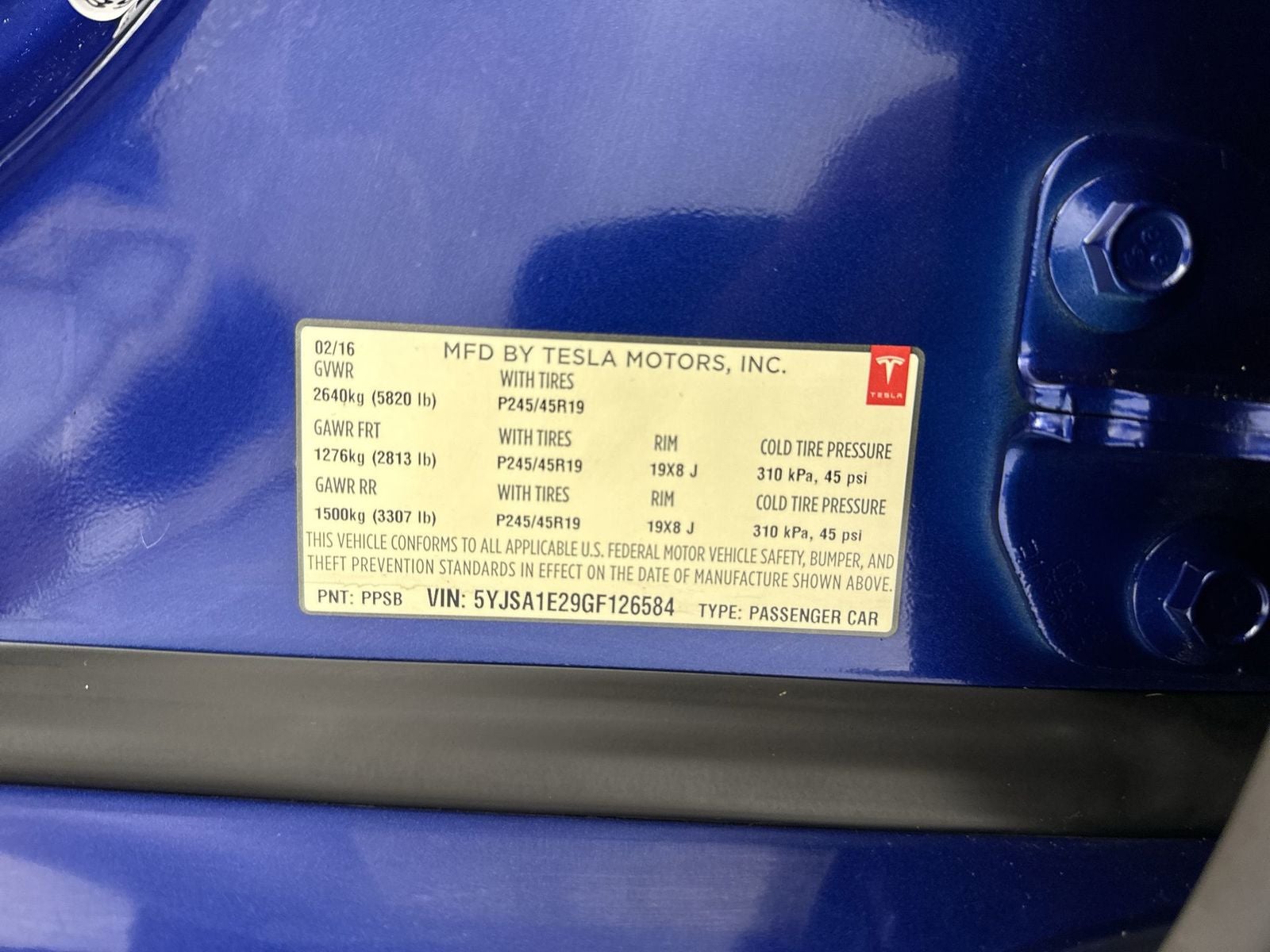 2016 Tesla Model S 85D