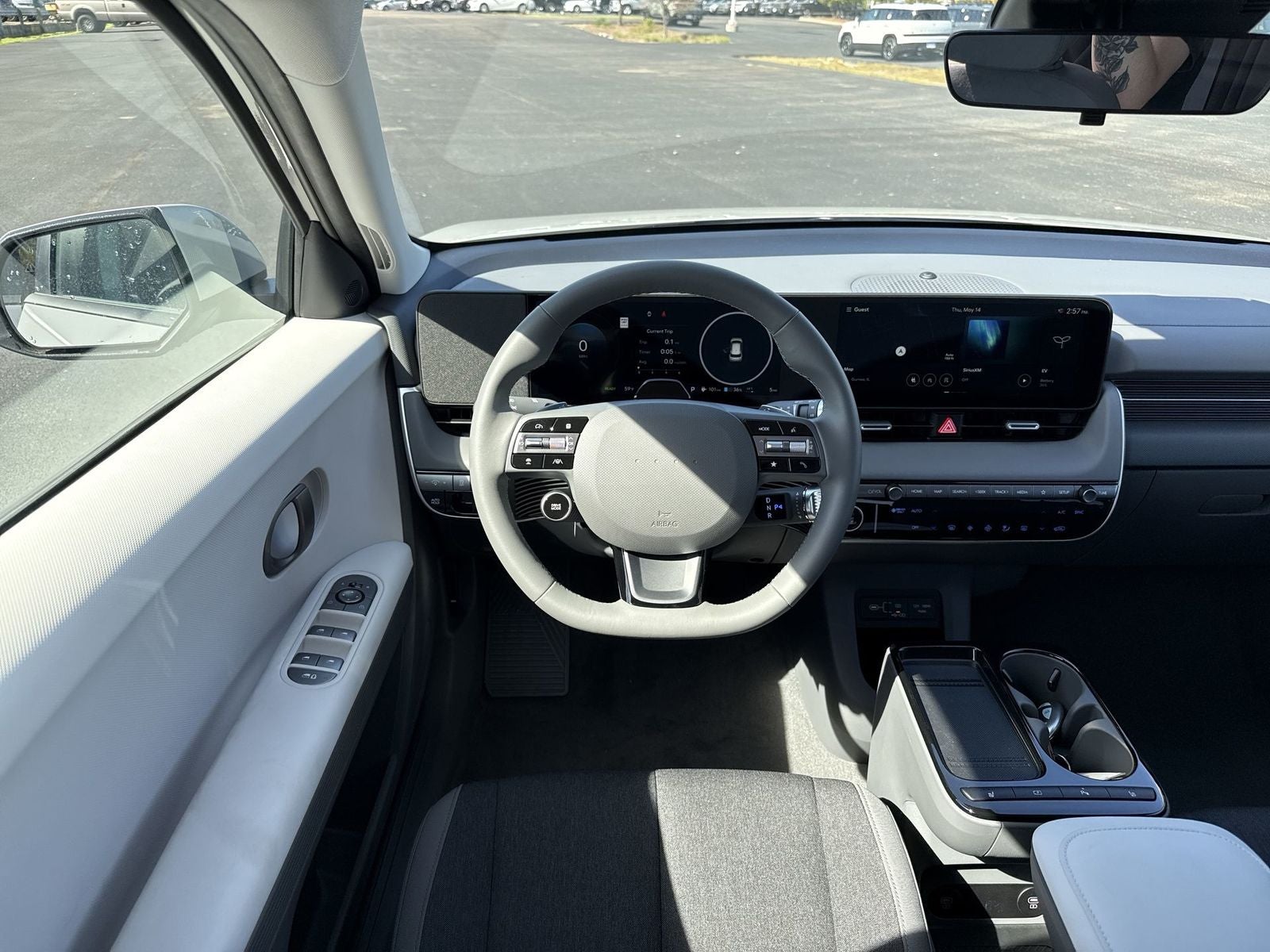 2026 Hyundai IONIQ 5 SE