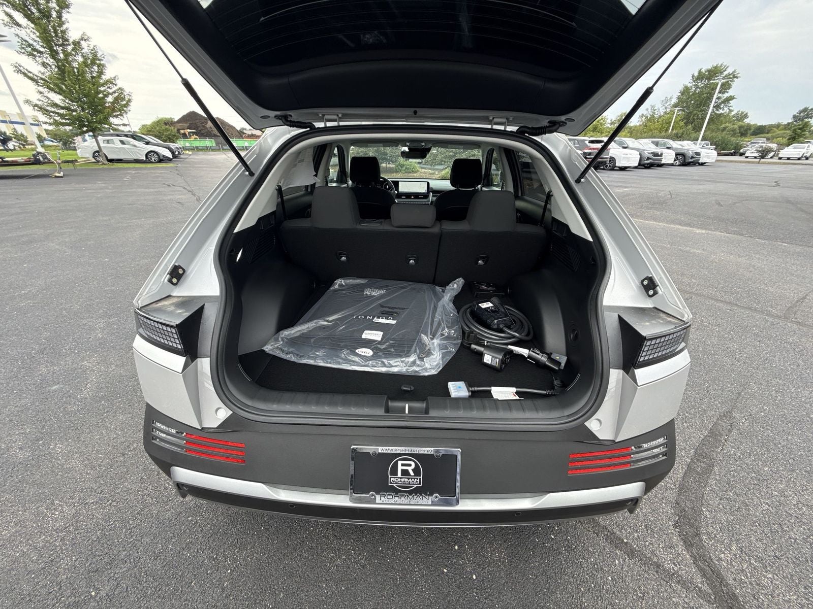 2026 Hyundai IONIQ 5 SE