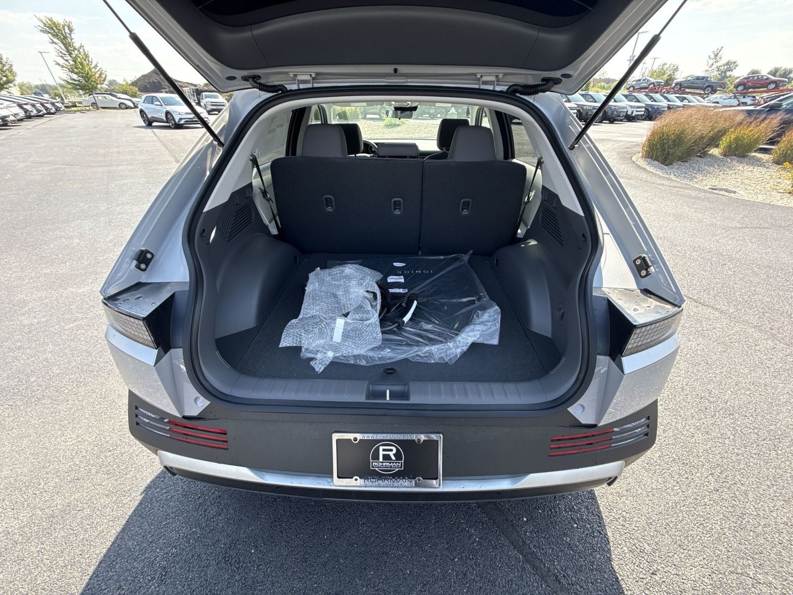 2026 Hyundai IONIQ 5 SE