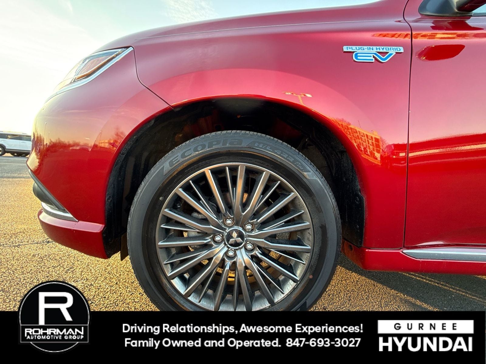 2022 Mitsubishi Outlander PHEV LE