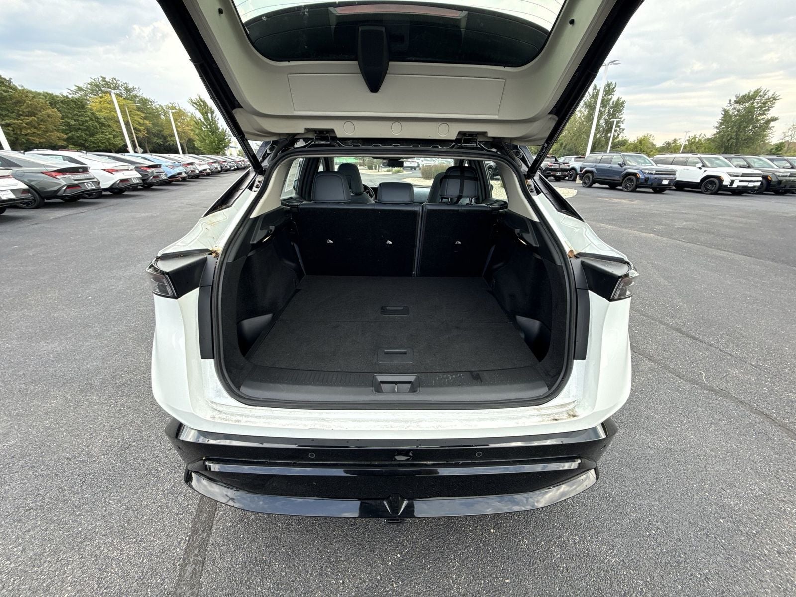 2023 Nissan Ariya PLATINUM+ e-4ORCE