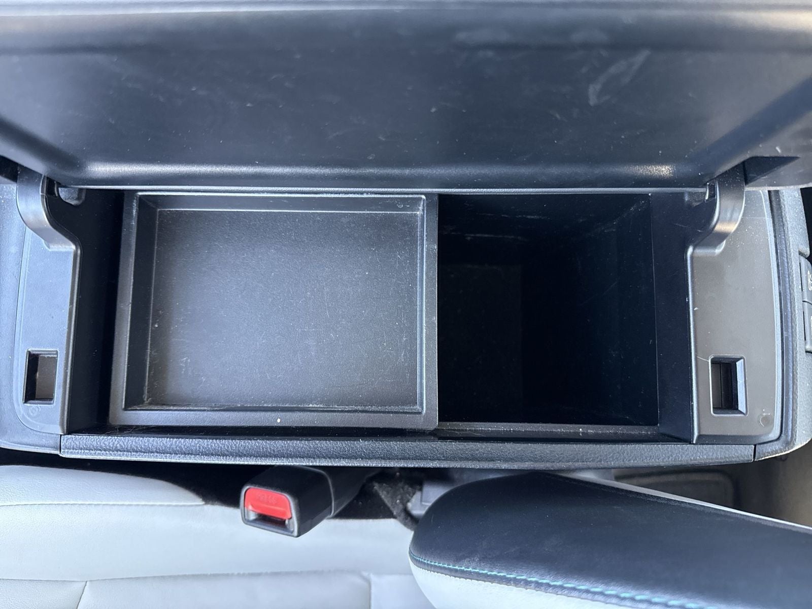 2019 Toyota Prius XLE AWD-e