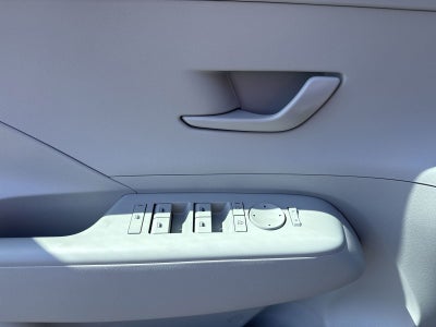 2027 Hyundai KONA SE