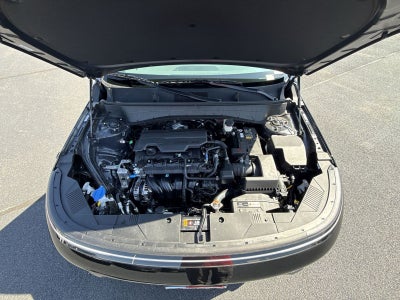 2027 Hyundai KONA SE