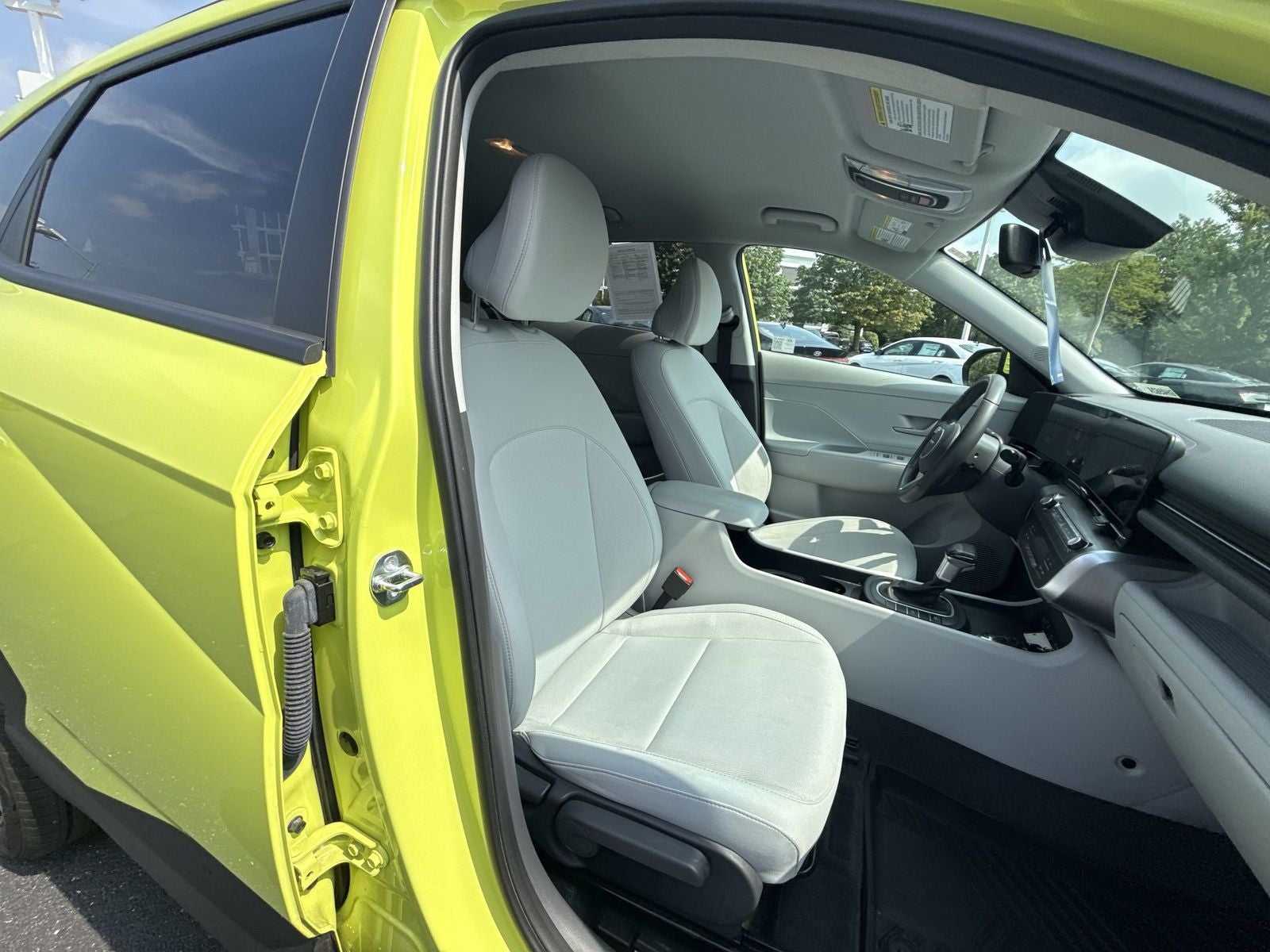 2025 Hyundai KONA SEL