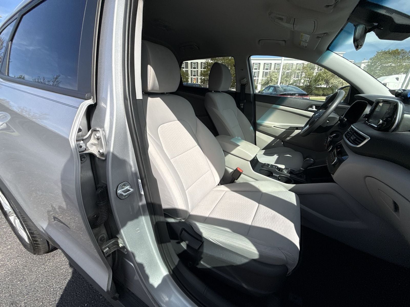 2020 Hyundai TUCSON SE